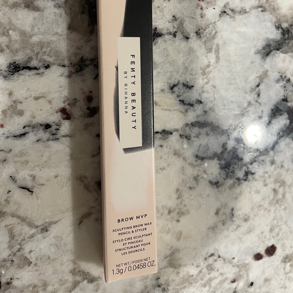 Brand New in Box Fenty Beauty Brow MVP Sculpting Wax Pencil & Styler